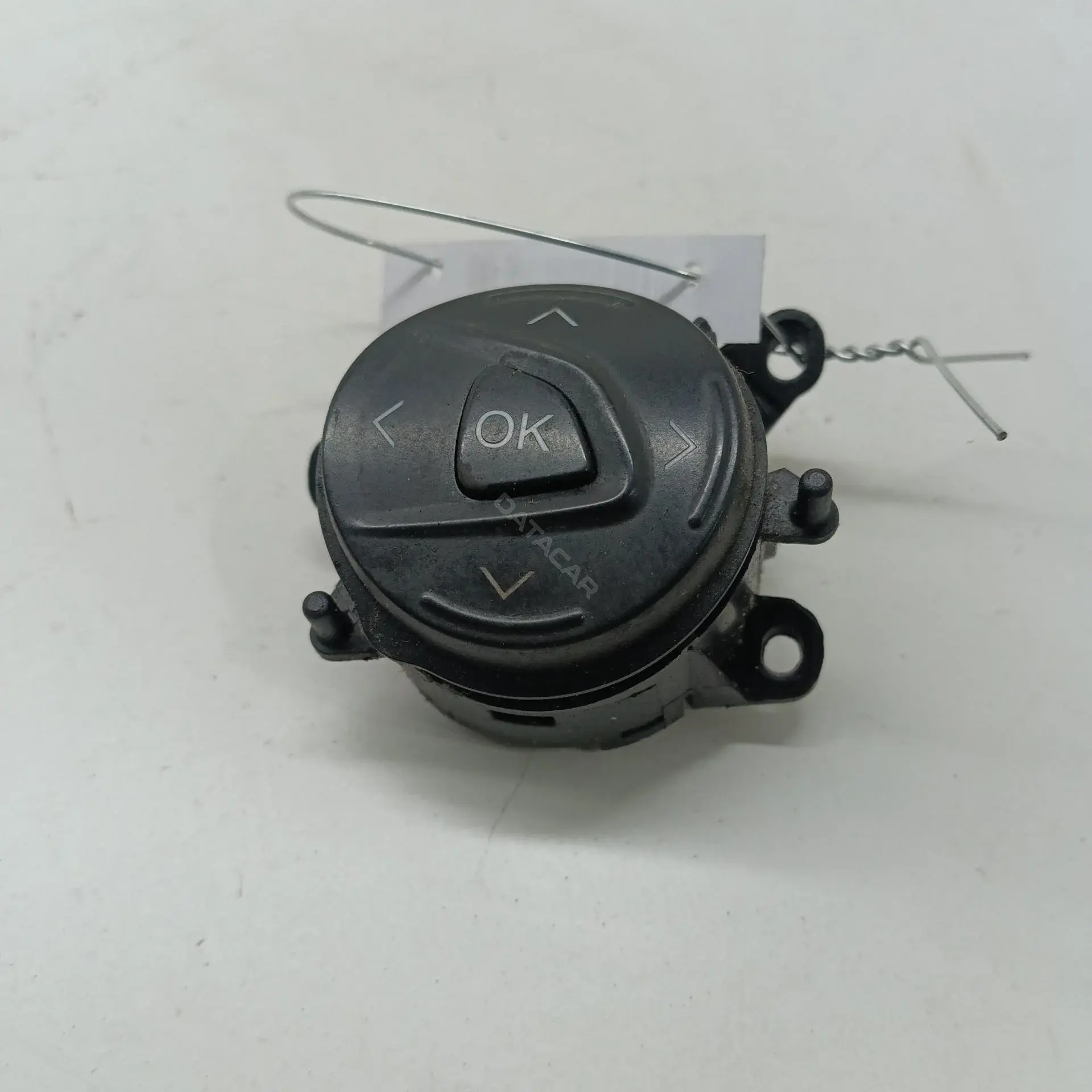Кнопки руля AM5T14K147AA
