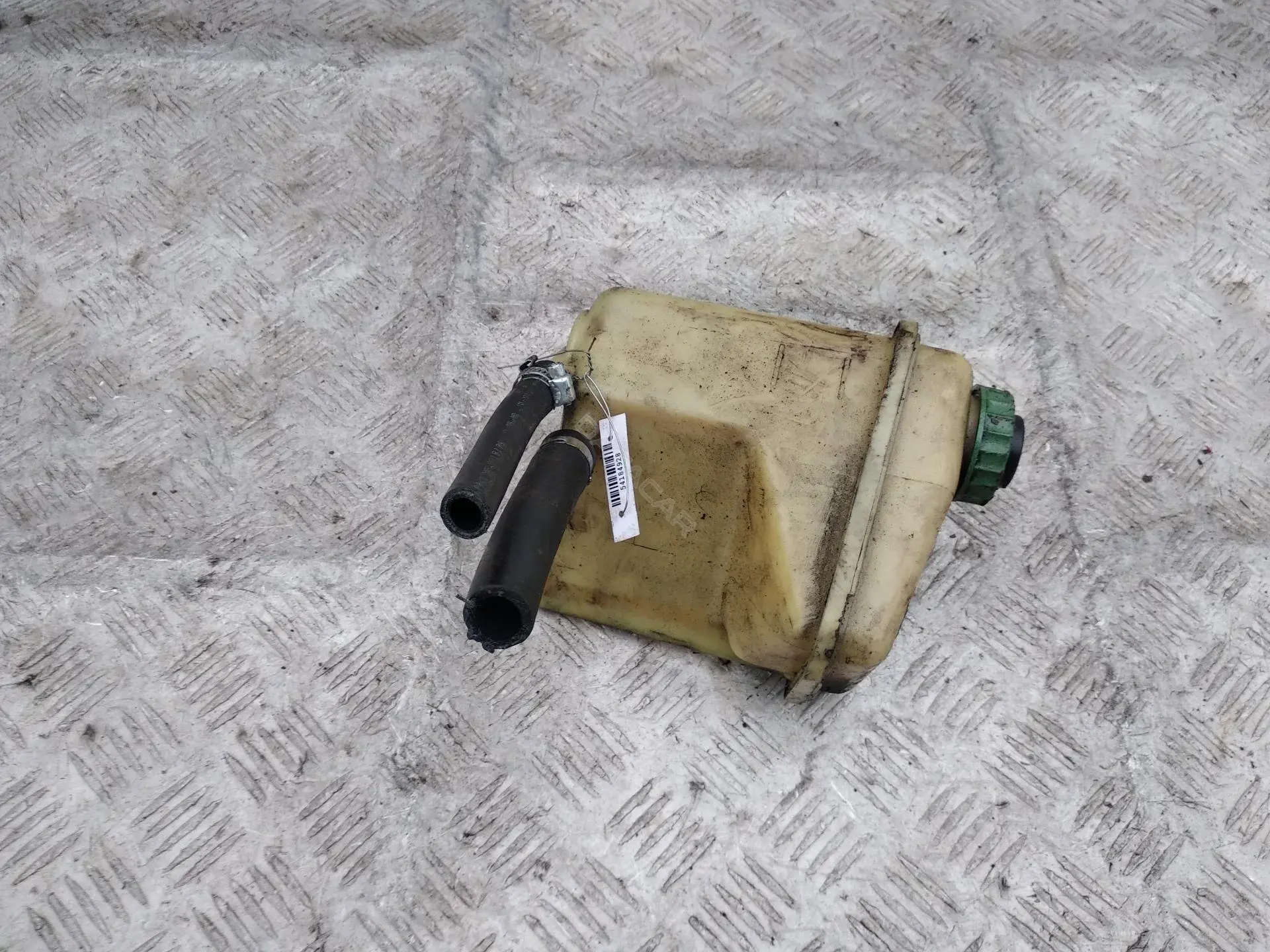 Бачок гидроусилителя 4A0422373A