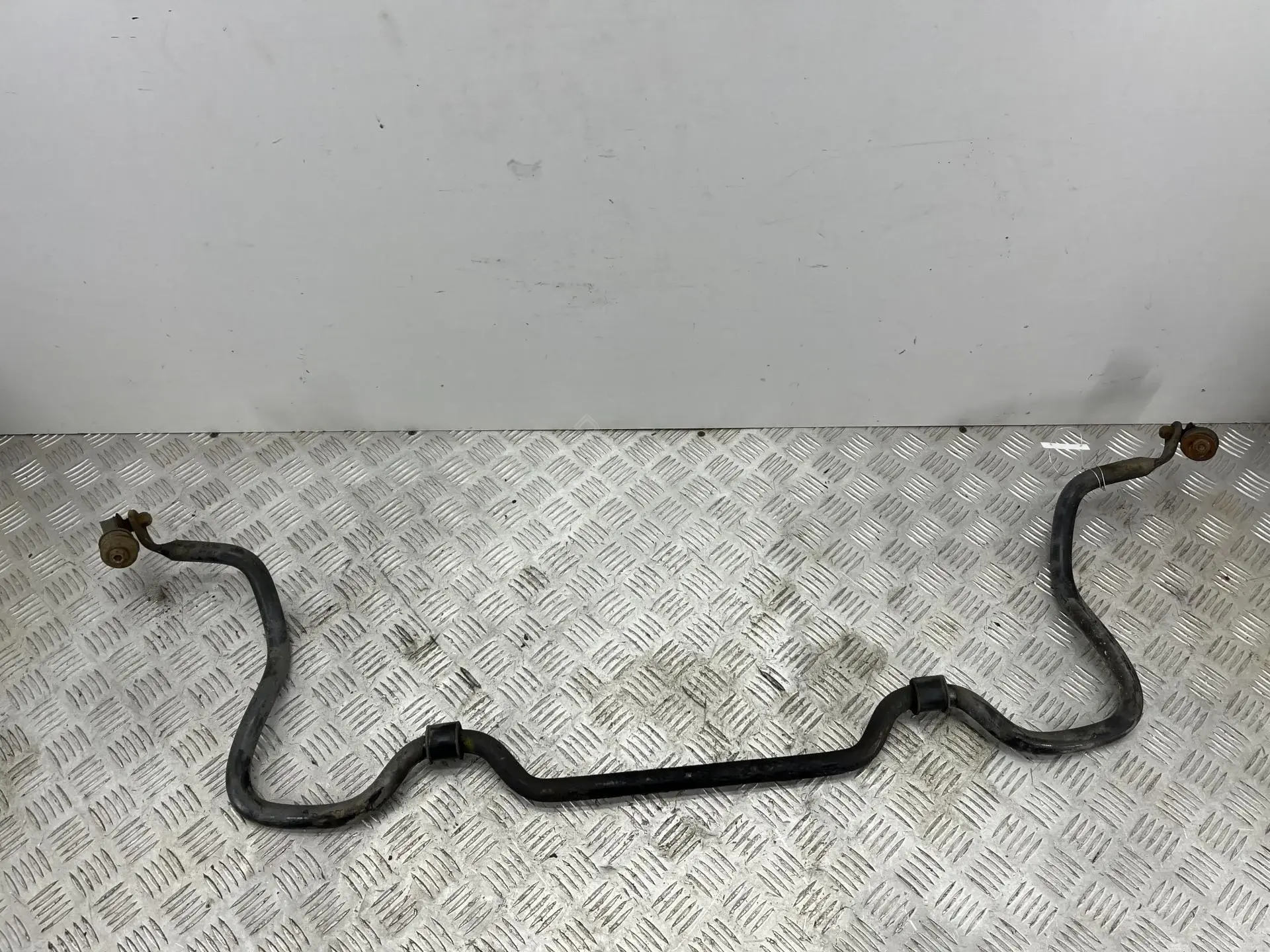 Стабилизатор подвески 54972892