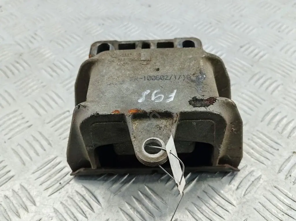 Подушка КПП 1J0199555