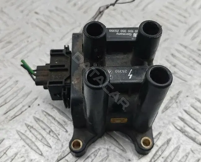 Катушка зажигания 0040100350