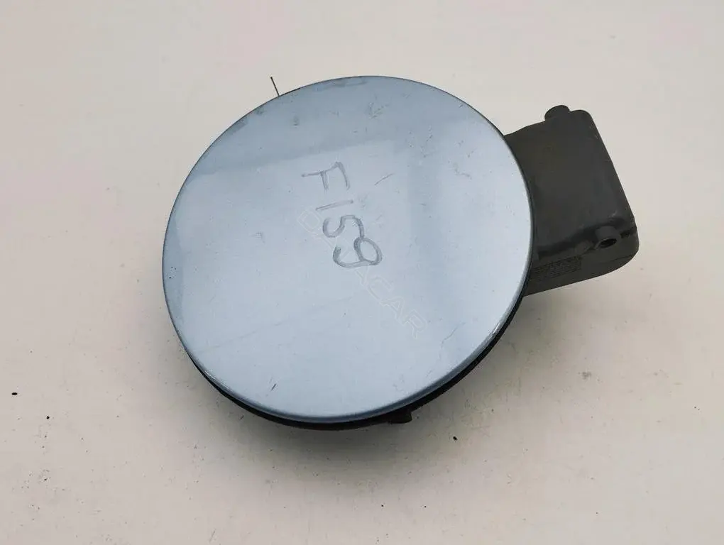 Крышка лючка топливного бака 3B0809857A