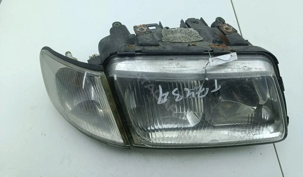 Фары 54926573
