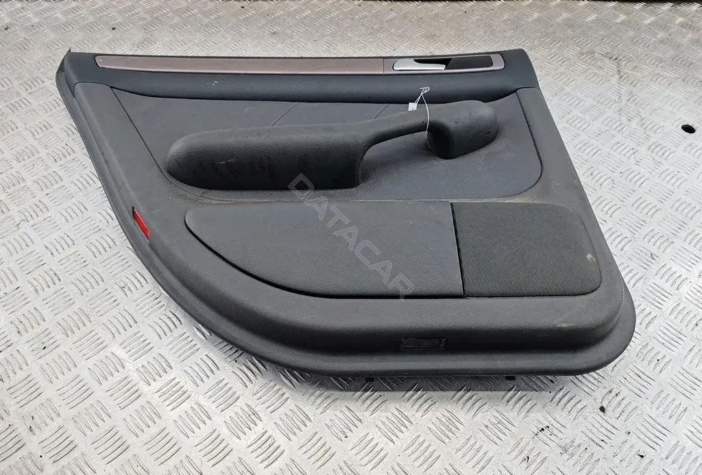 Дверная карта 4B0863981