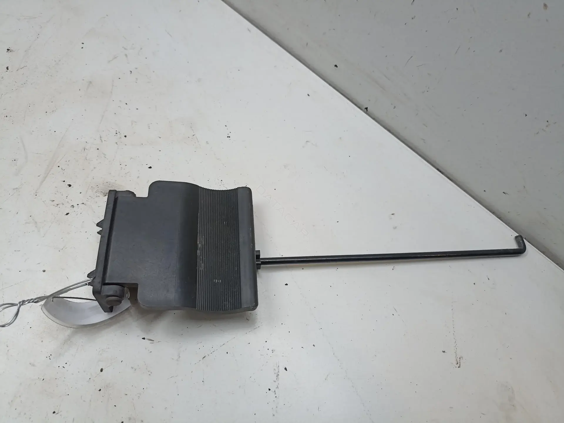 Ручка открывания капота 09146276