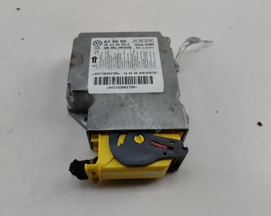 Блок управления подушками безопасности 4L0959655