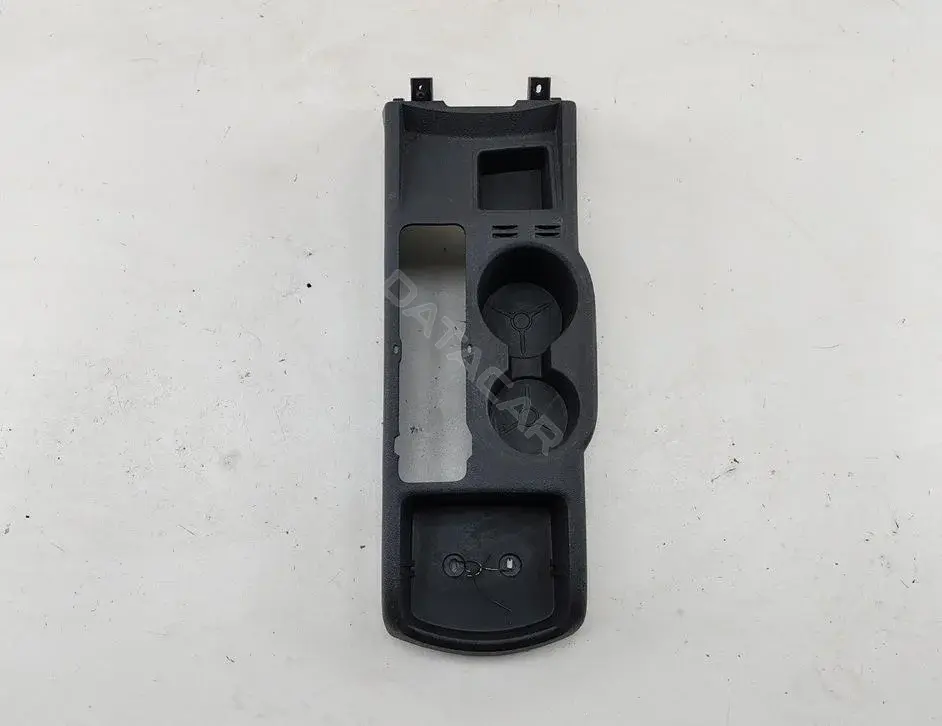 Консоль салона (центральная часть) 9T16V04582ADW