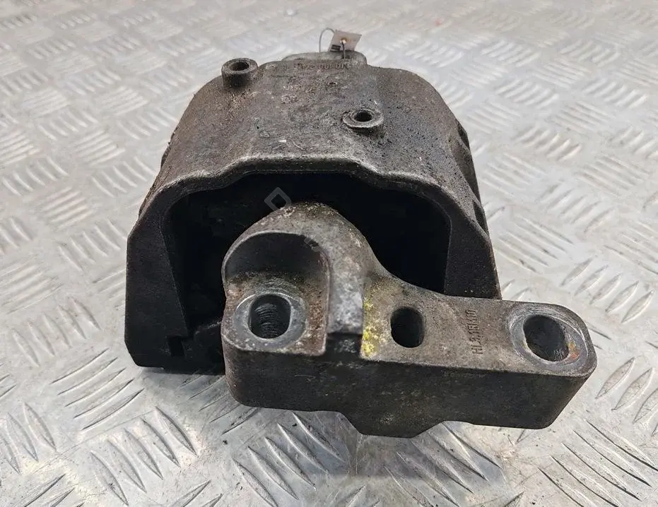 Подушка двигателя (Опора) 1J0199262BE