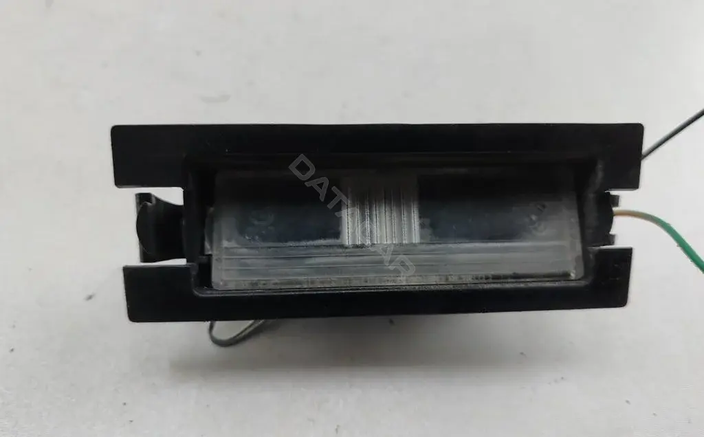 Фонарь подсветки номерного знака MR957364