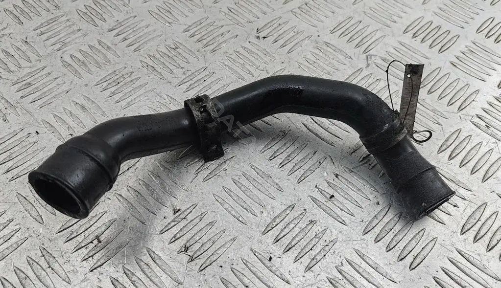 Патрубки системы охлаждения YS6Q6A304AA