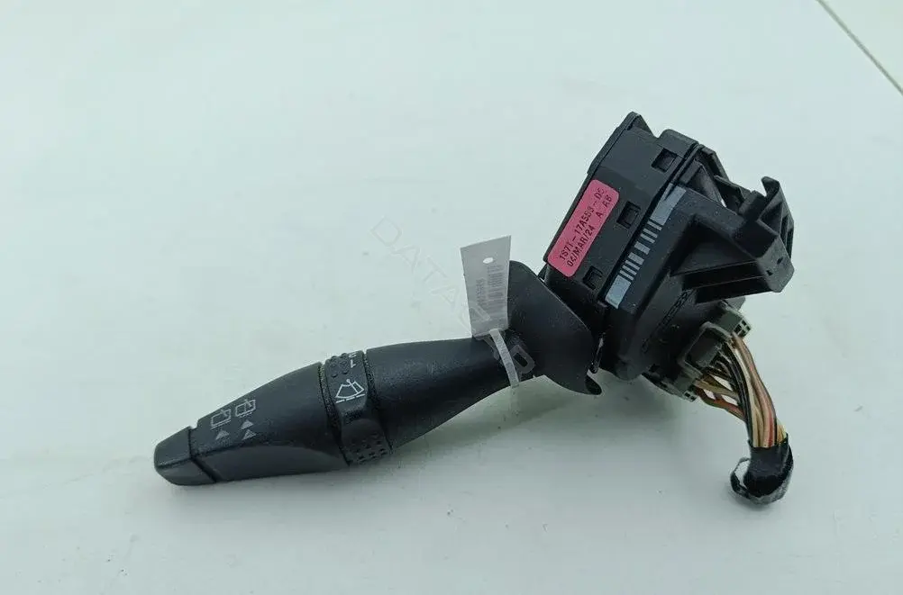 Переключатель подрулевой 1S7T17A553