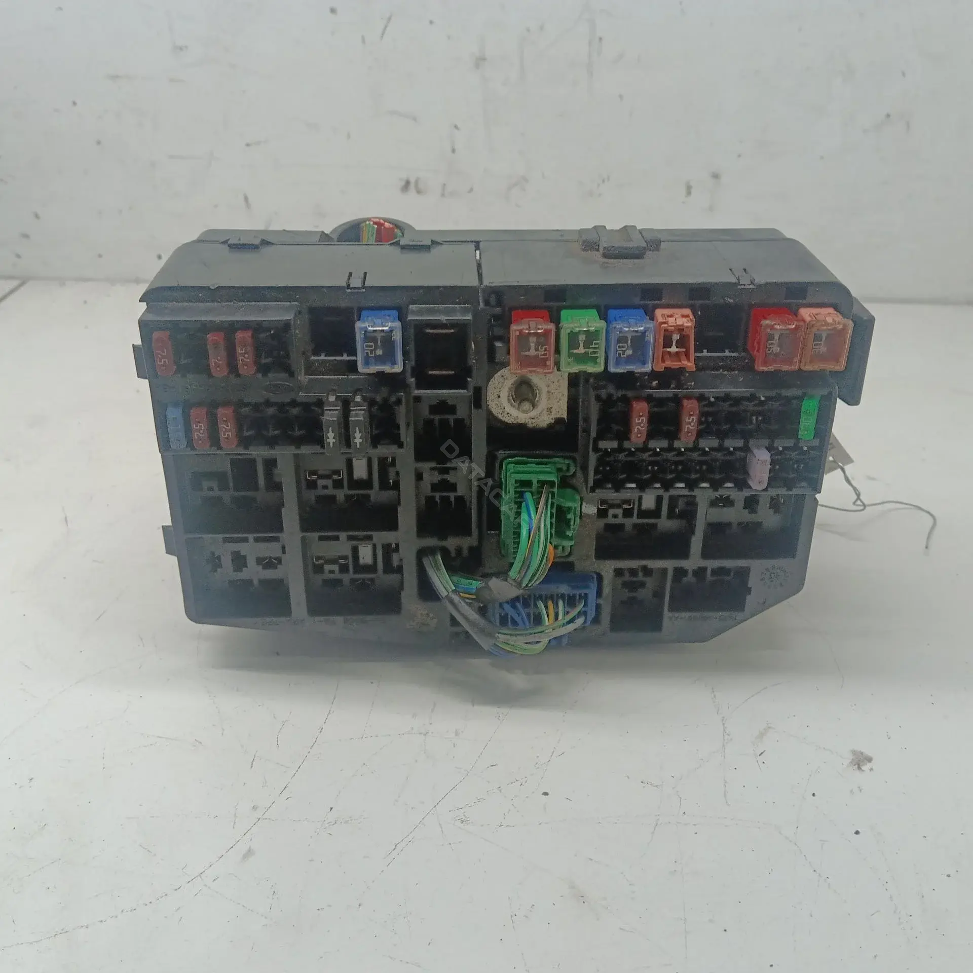 Блок предохранителей 1S7T14A142AA