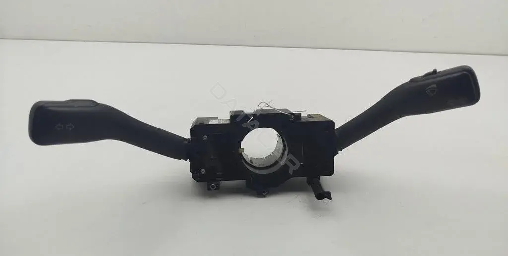 Переключатель подрулевой 8L0953513
