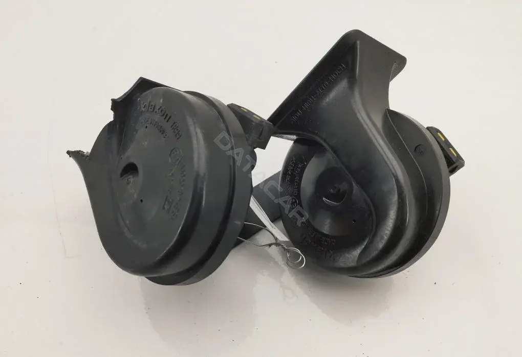 Звуковой сигнал 8D0951229C