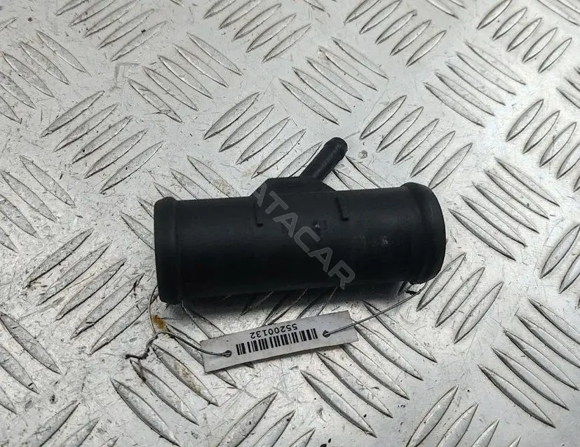 Фланец охлаждающей жидкости 1C0121438A
