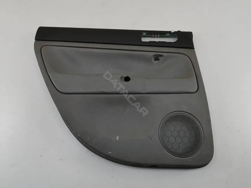 Дверная карта 3B9867211BM