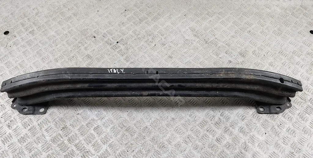 Усилитель бампера 2G1B356