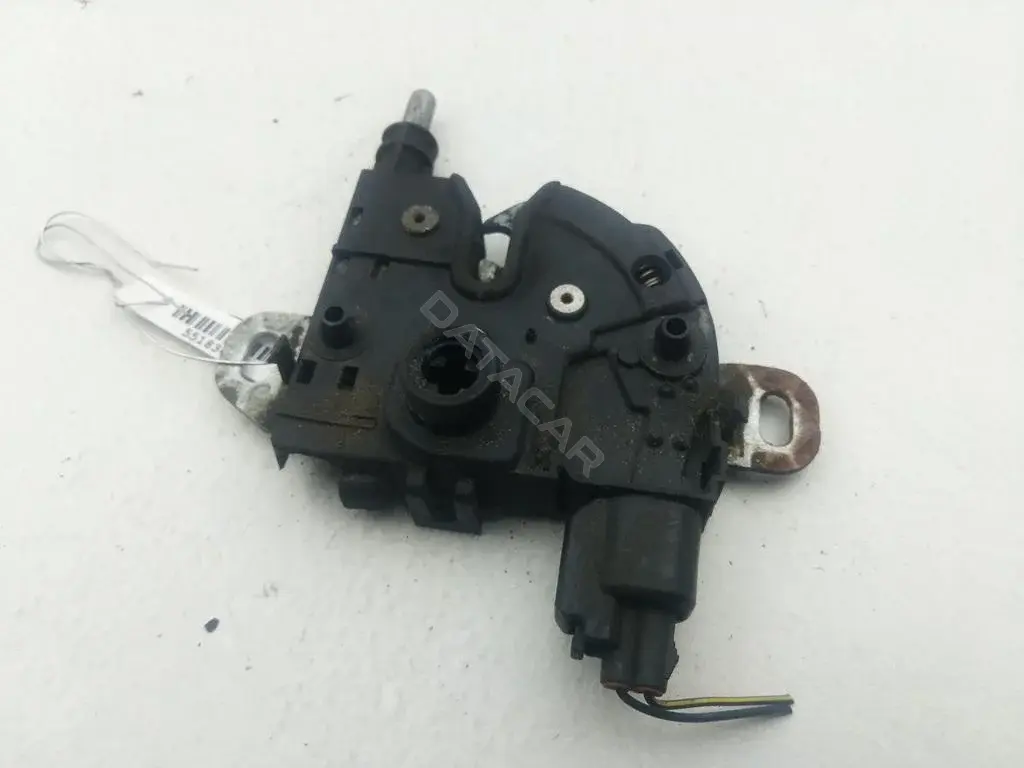Замок капота 3M5116700AB