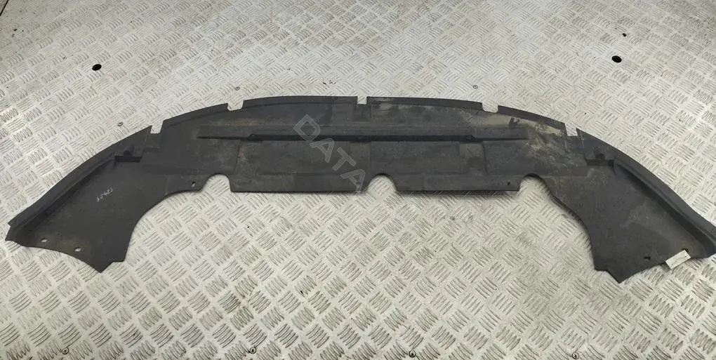 Пыльник бампера 3M51A8B384AF