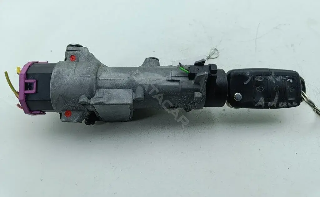 Замок зажигания 4B0905851A