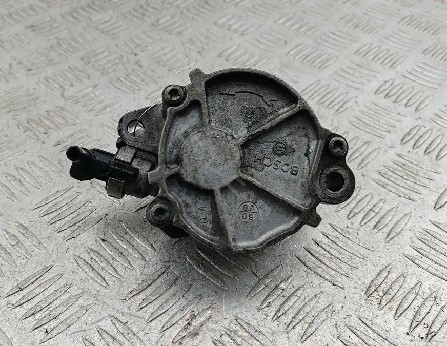 Вакуумный насос D1562B1106U