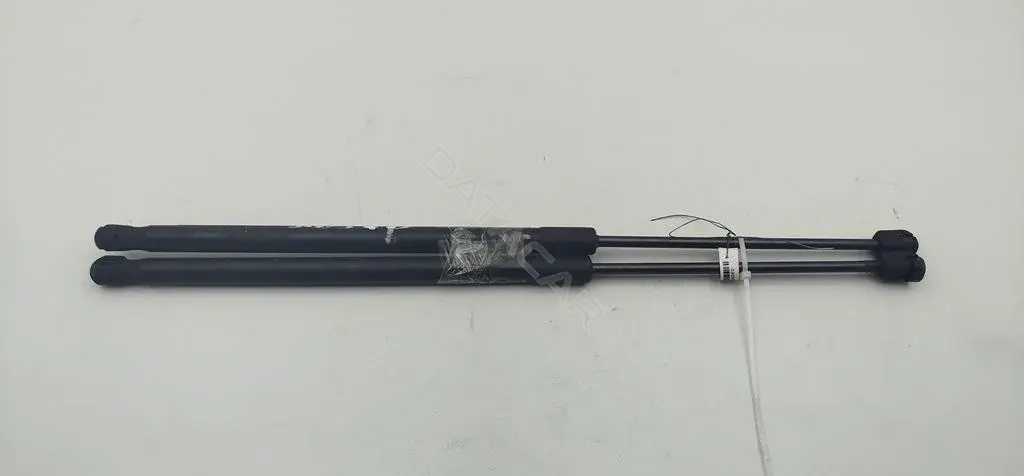 Амортизатор крышки багажника, капота, заднего стекла 7L6823359B