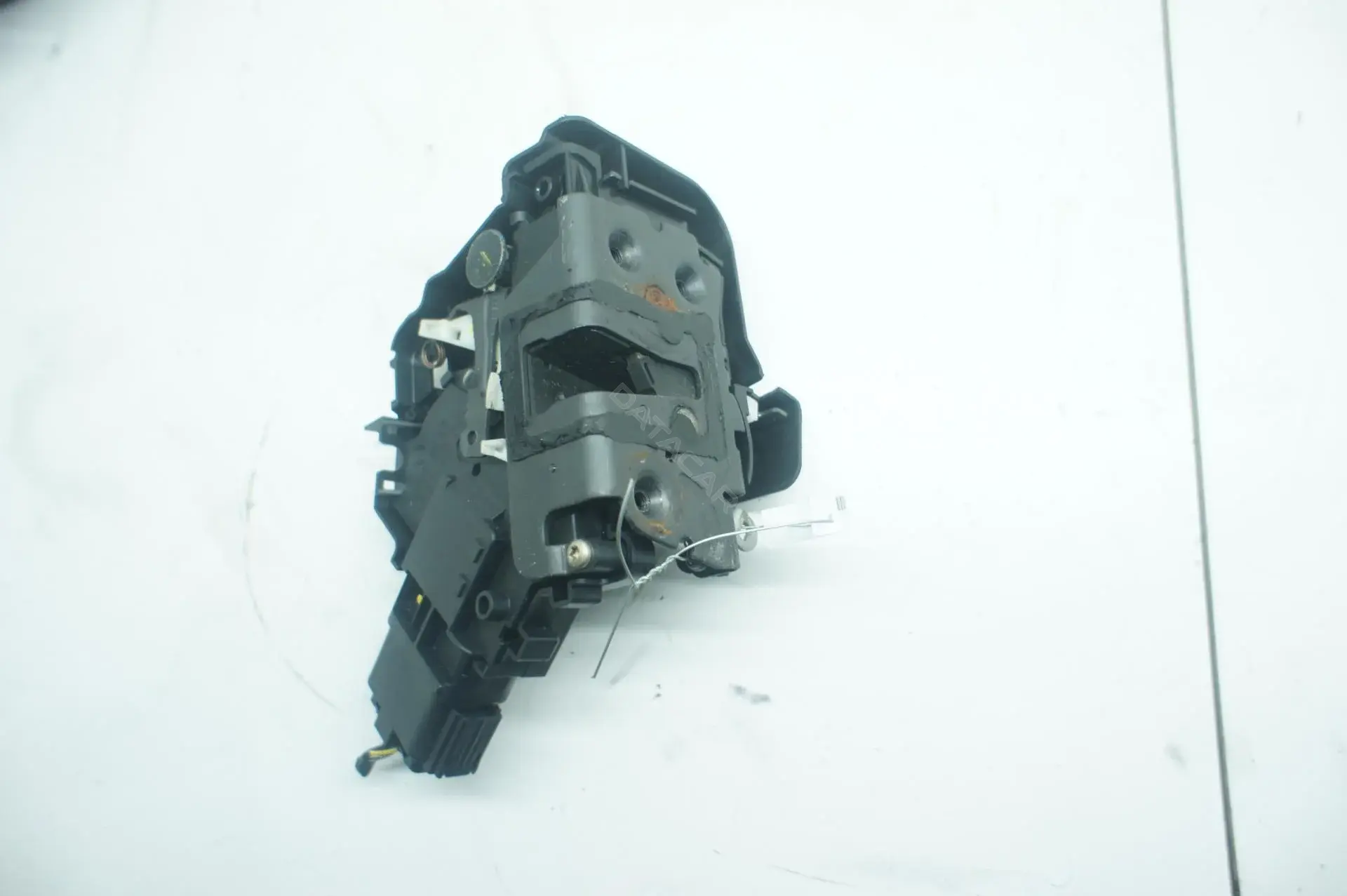 Замок двери 3M5AR21812AK