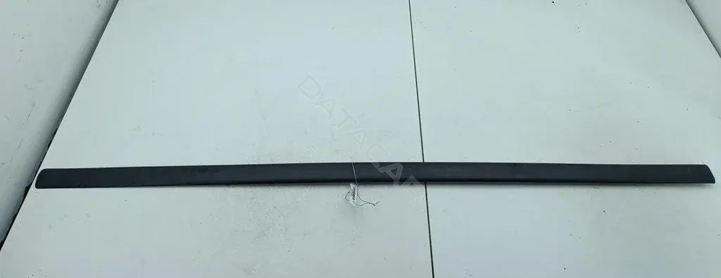 Молдинг двери 1J4853515J