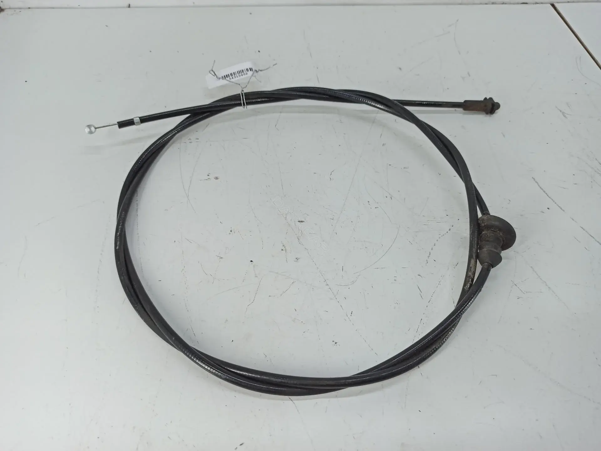 Трос капота 8L1823531A