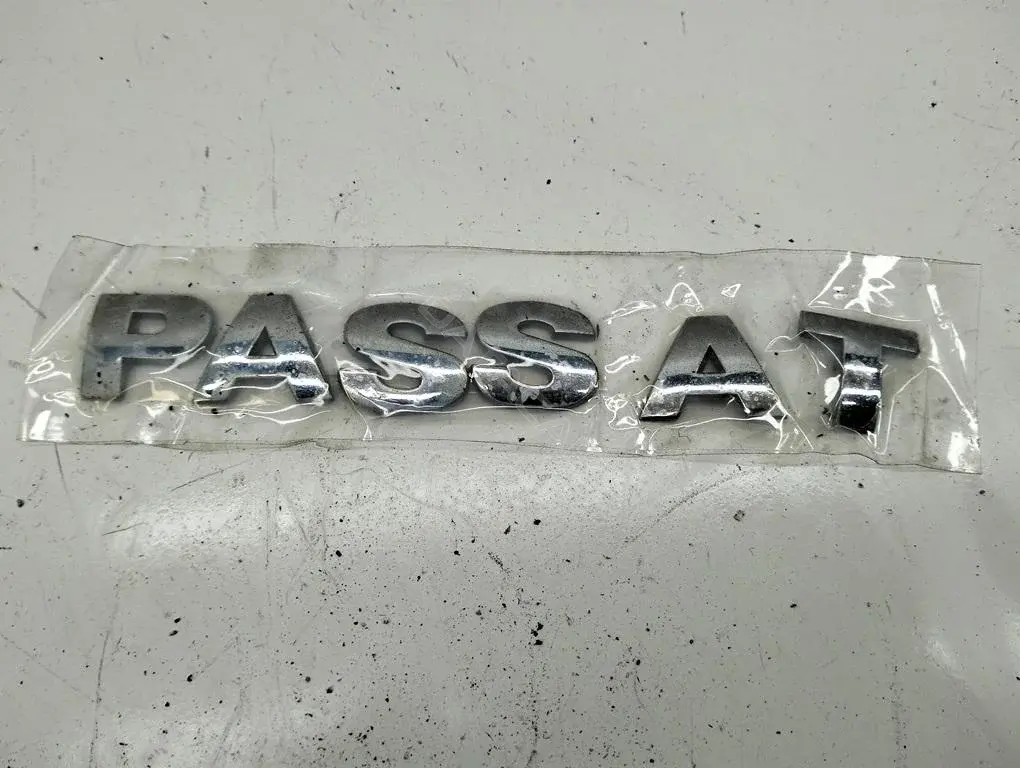 Эмблема PASSAT