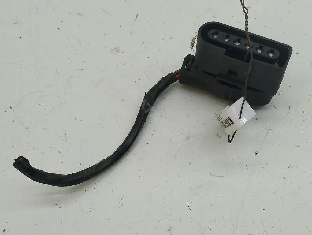 Разъем (фишка) проводки 1J0973726