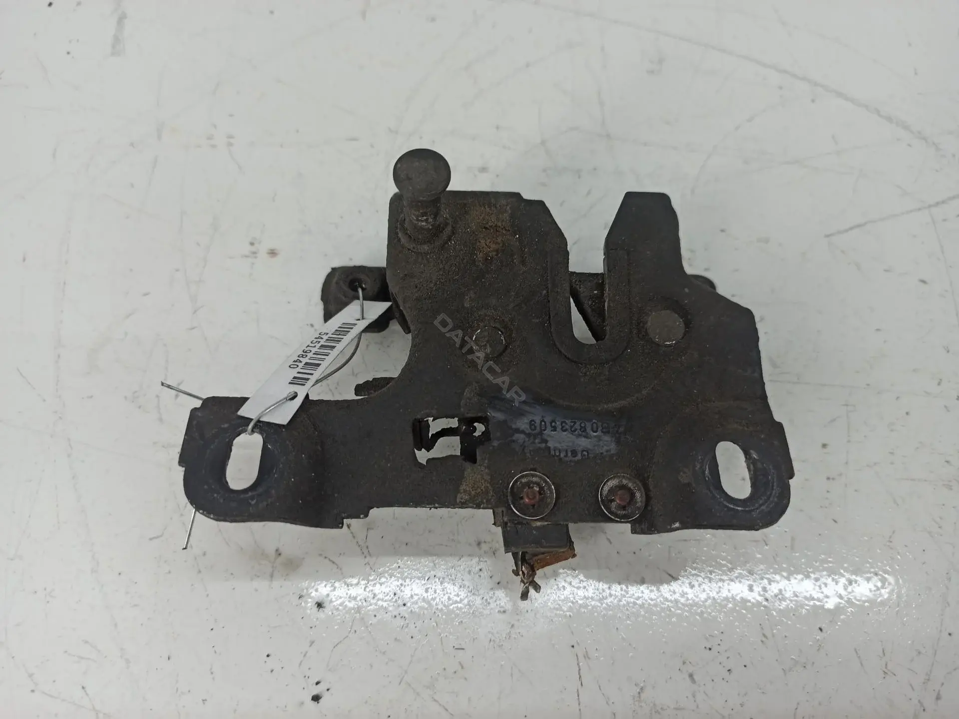 Замок капота 4B0823509