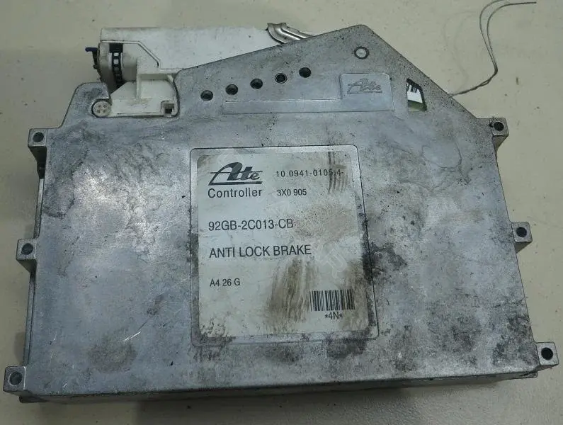 Блок управления АБС 92GB-2C013-CB