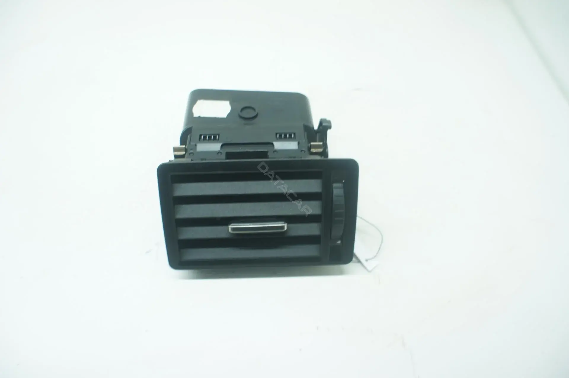 Дефлектор обдува салона 3M51R014L21BD