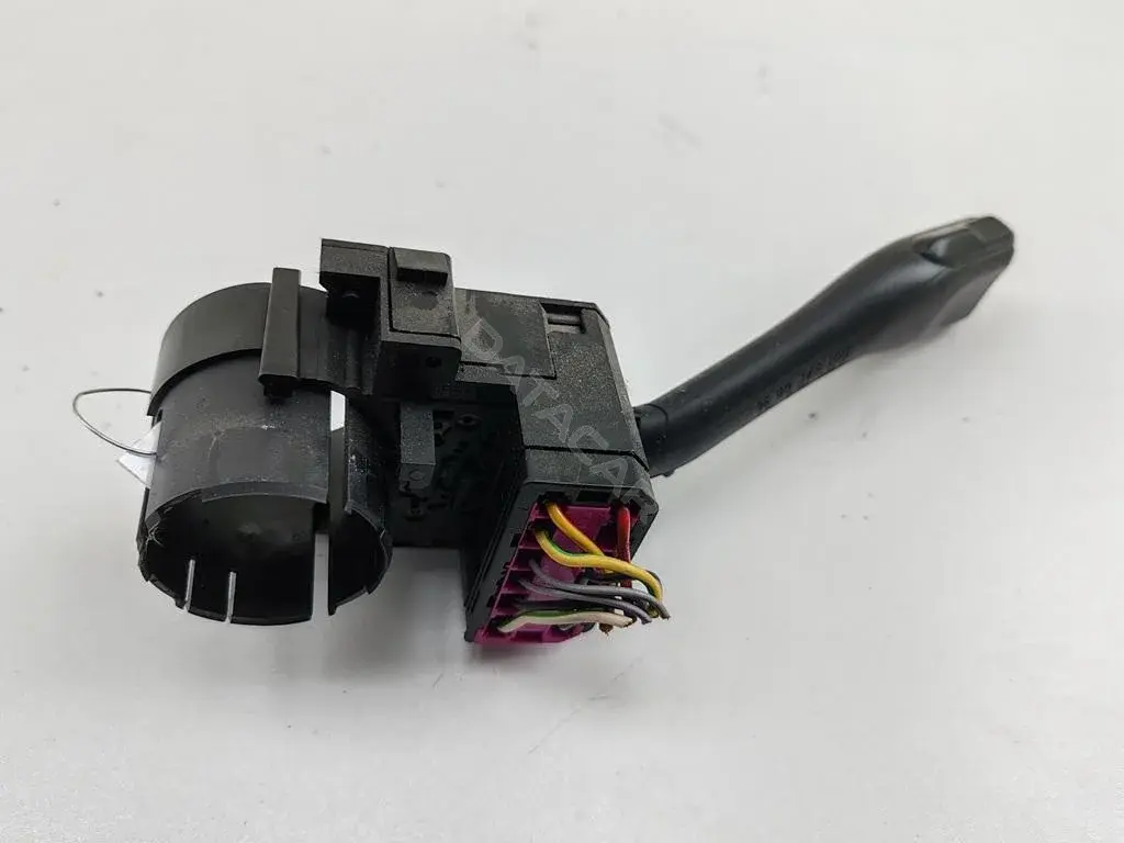 Переключатель подрулевой 8L0953513G