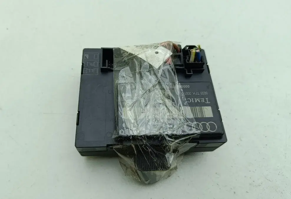 Блок управления двери 4F0959794A