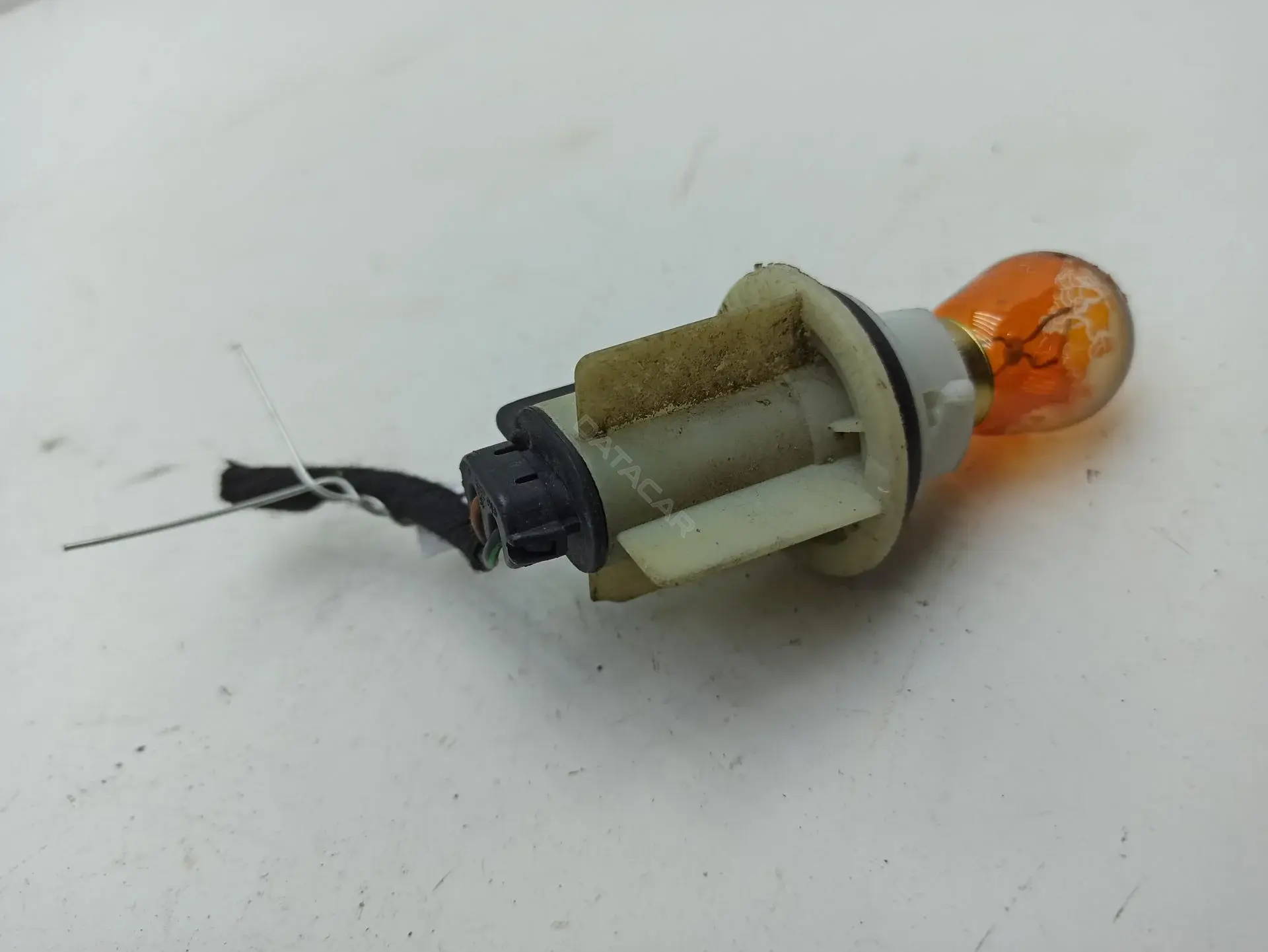 Патрон лампы указателя поворота VALEO