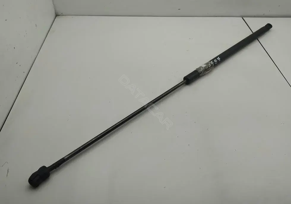 Амортизатор крышки багажника, капота, заднего стекла 3B0823359