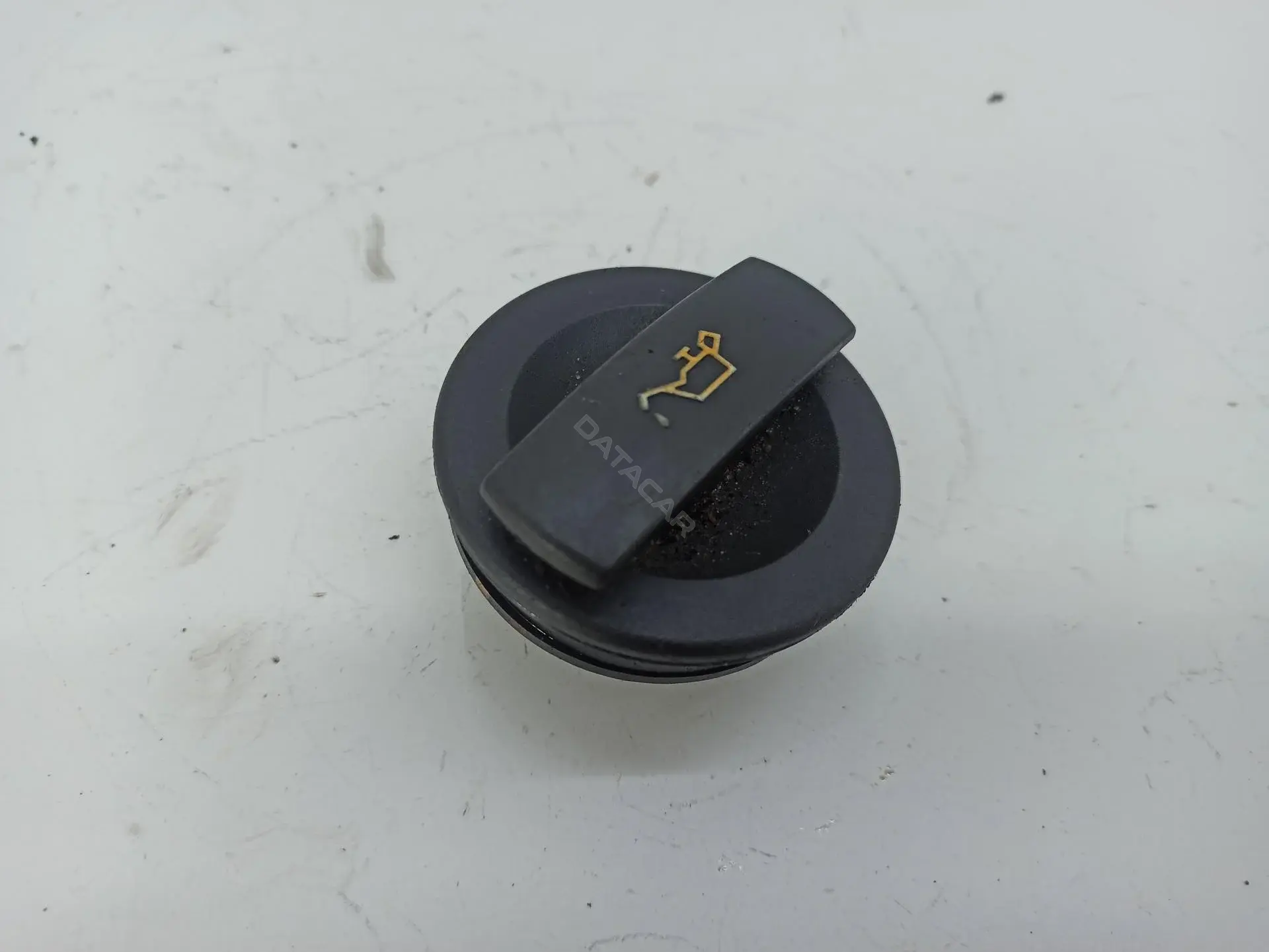 Крышка маслозаливной горловины 06C103485L