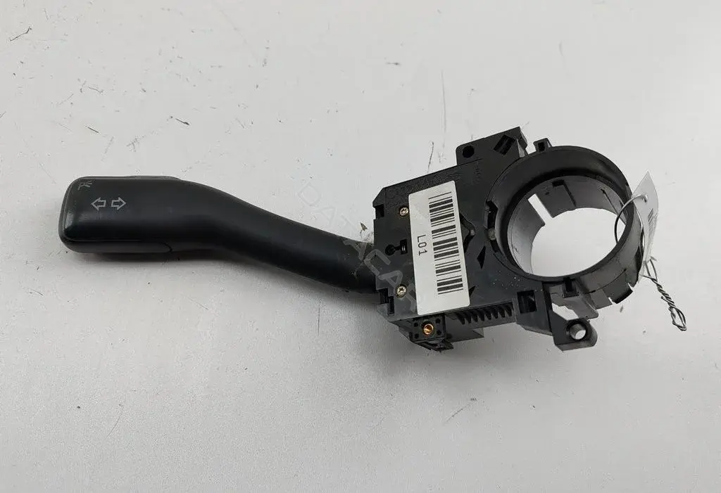 Переключатель подрулевой 8L0953513G