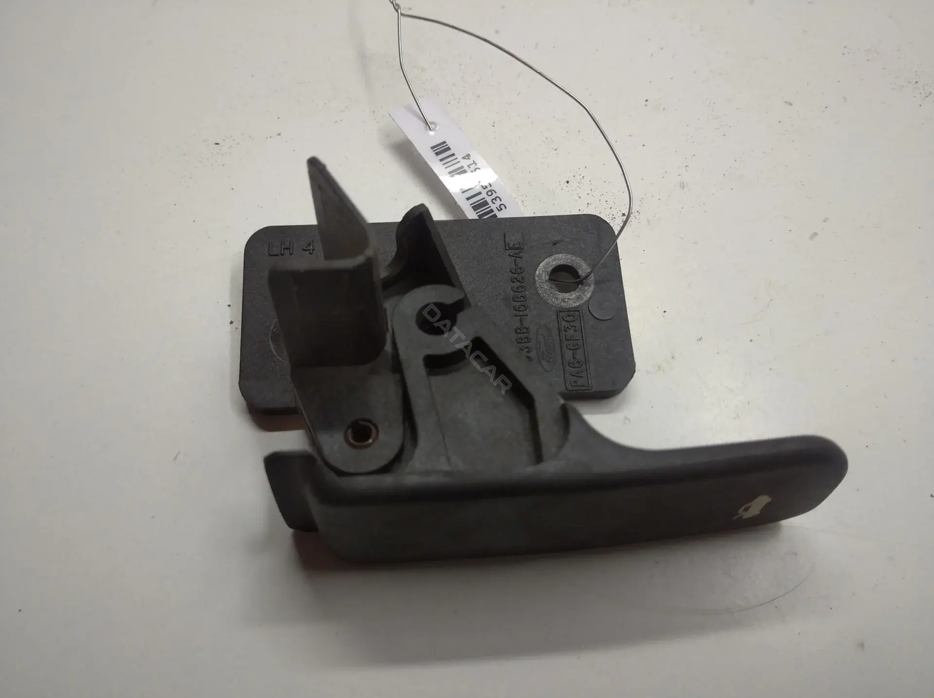 Ручка открывания капота 93BB16B626AE