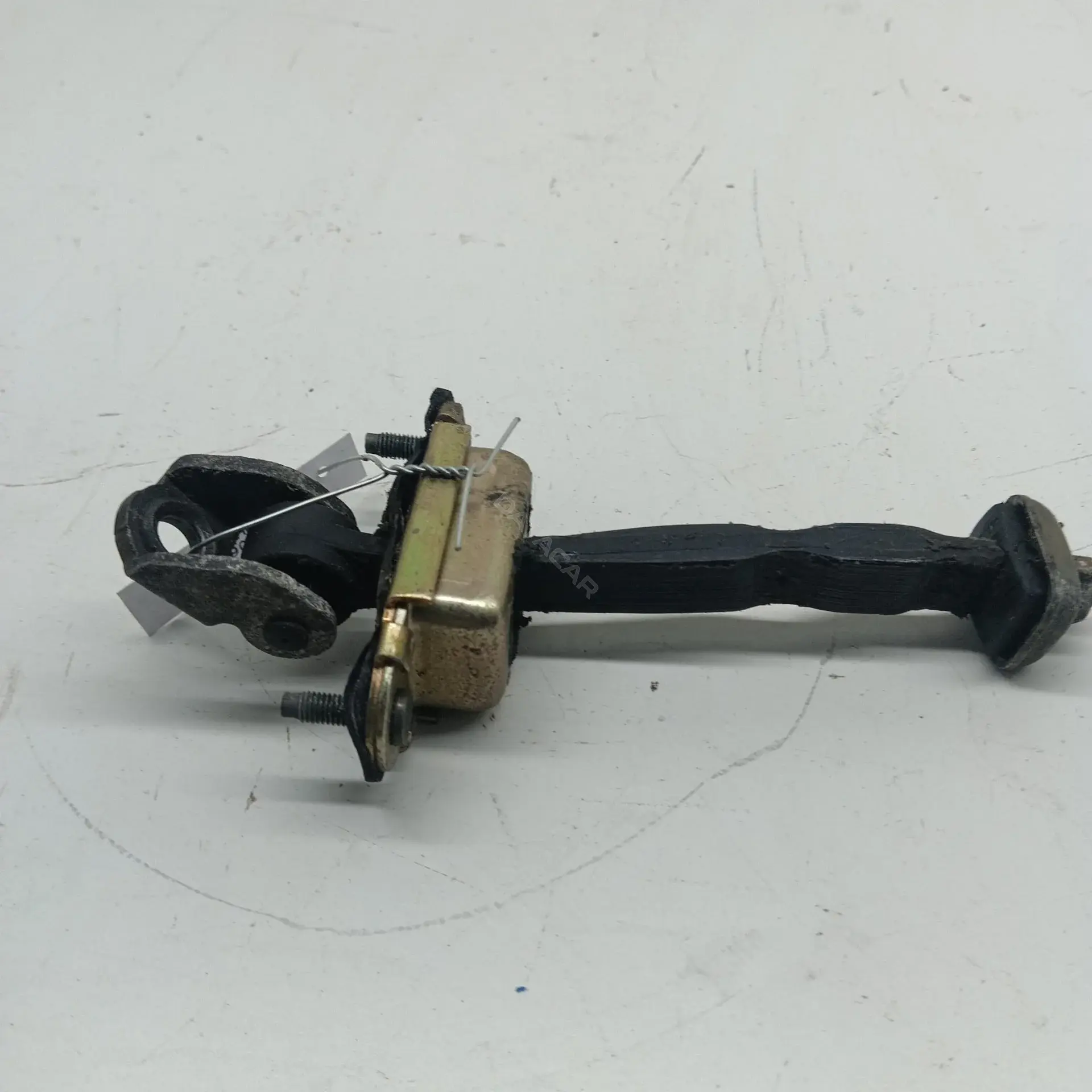 Ограничитель двери 1S71F23500BB