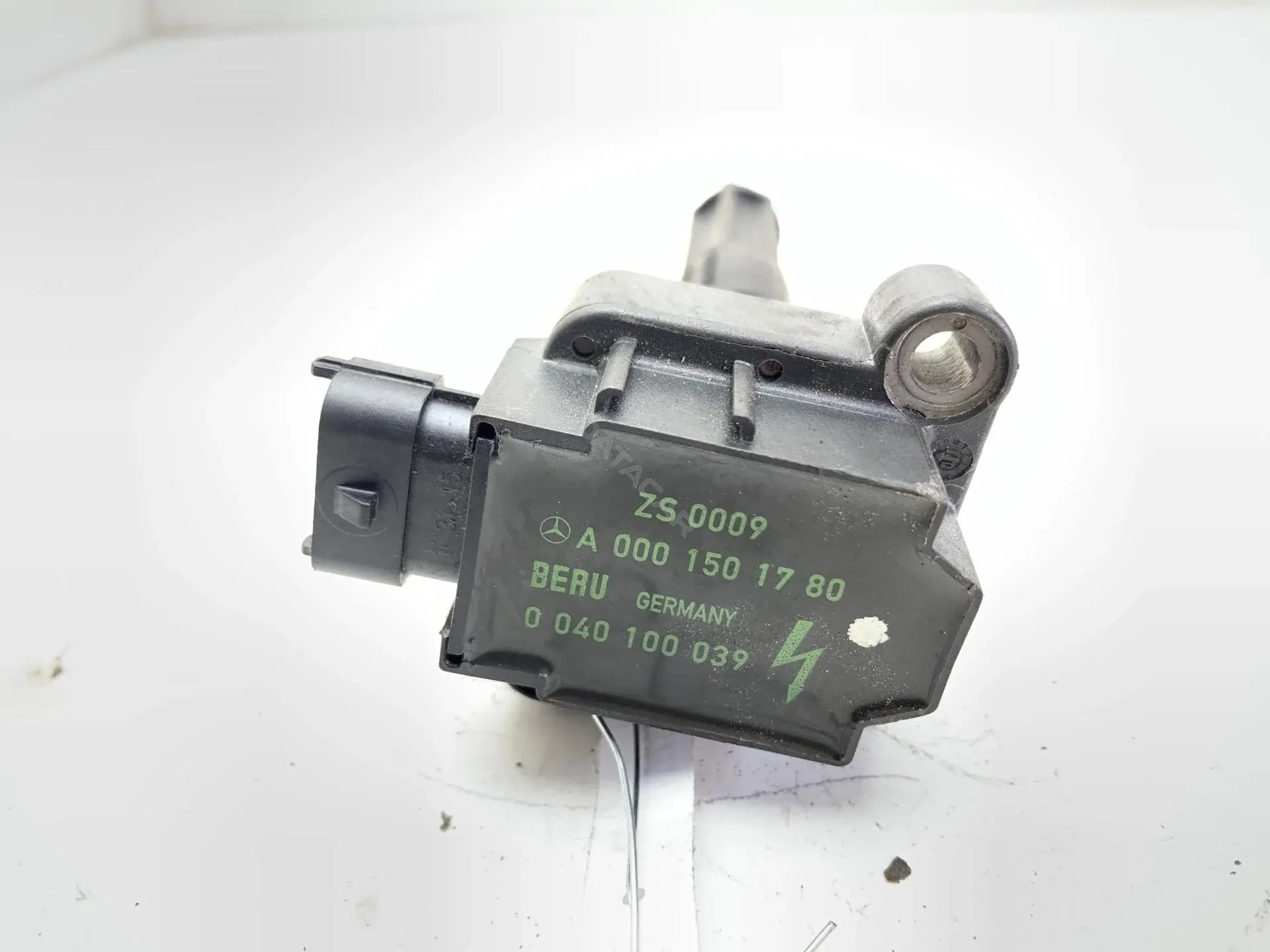 Катушка зажигания 0001501780