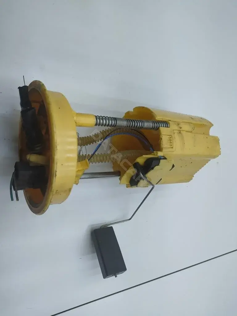Датчик уровня топлива 1500998 / 6G91-9275-AE