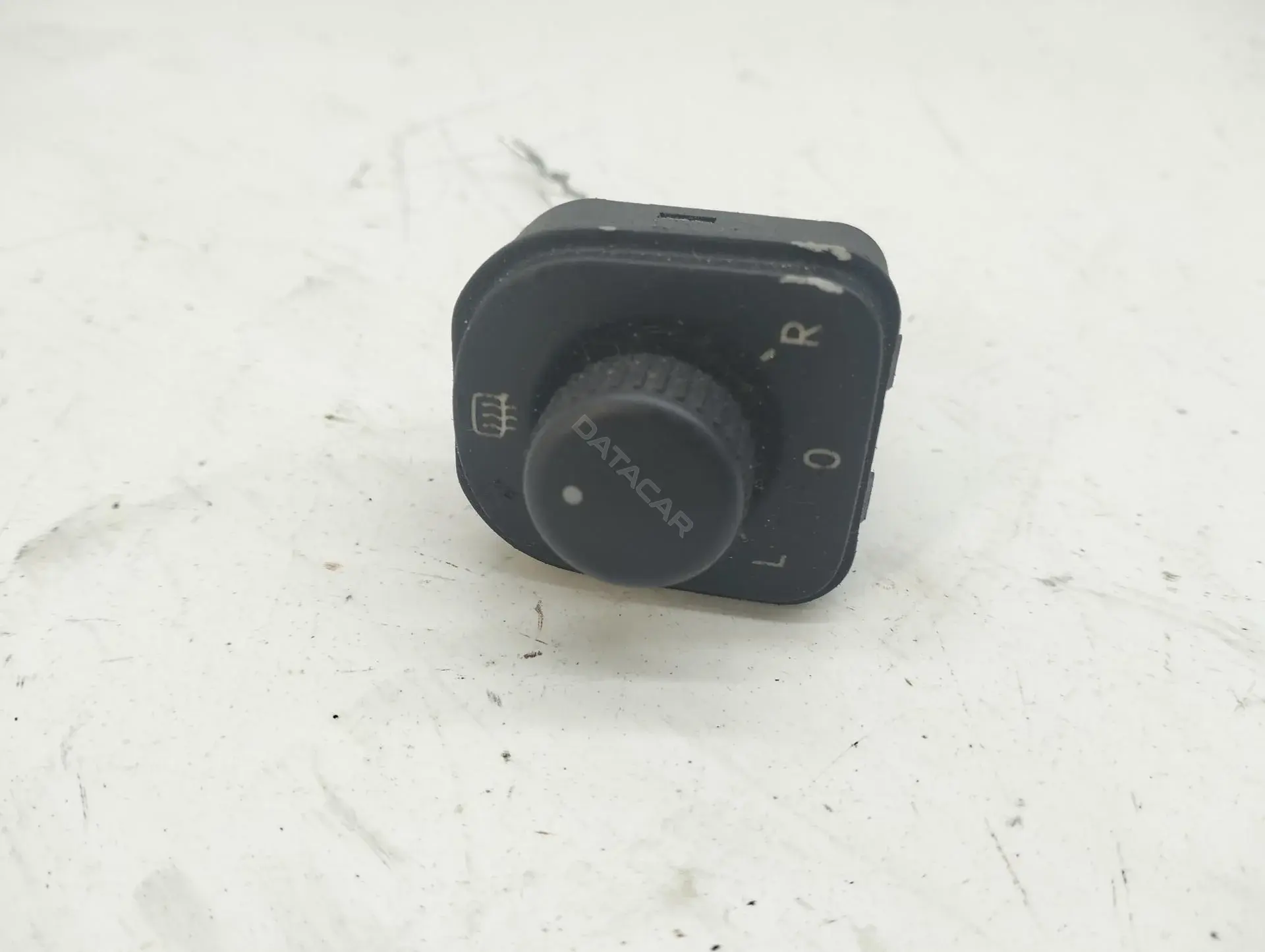 Джойстик регулировки зеркал 1K0959565F