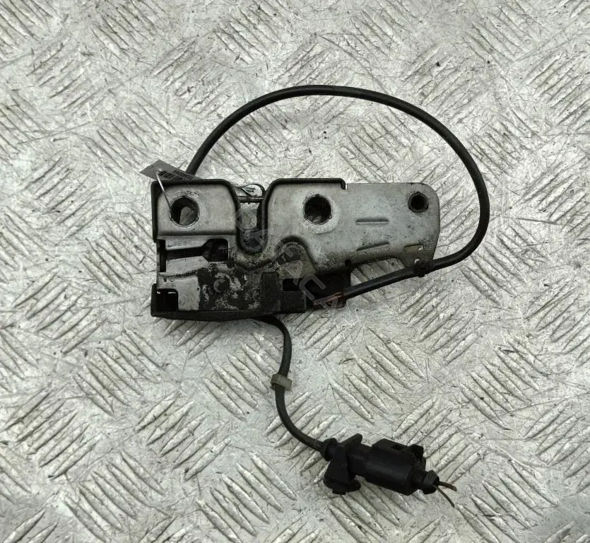 Замок капота 3C1823509D