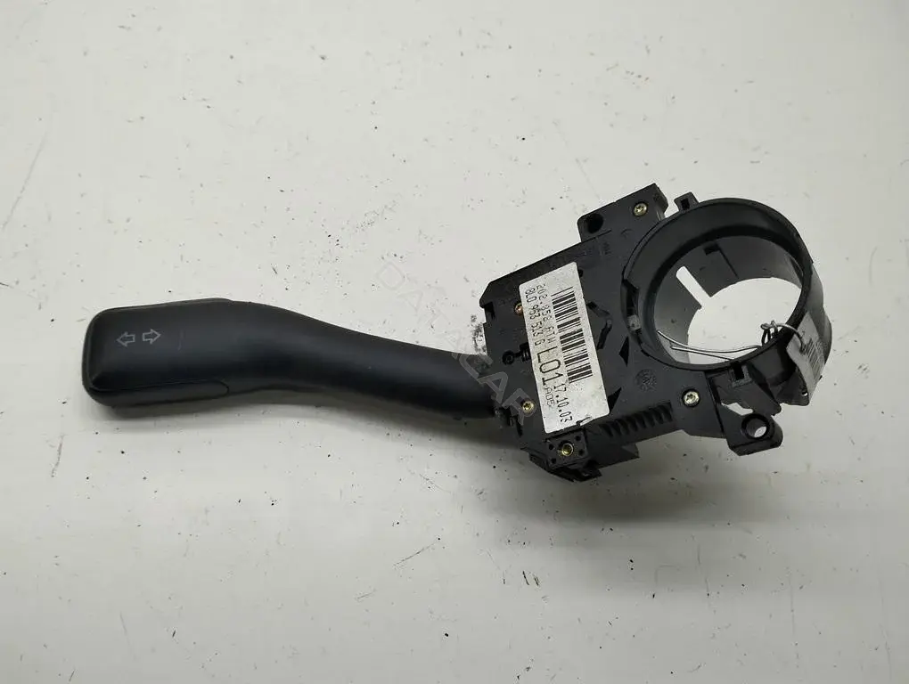 Переключатель подрулевой 8L0953513G
