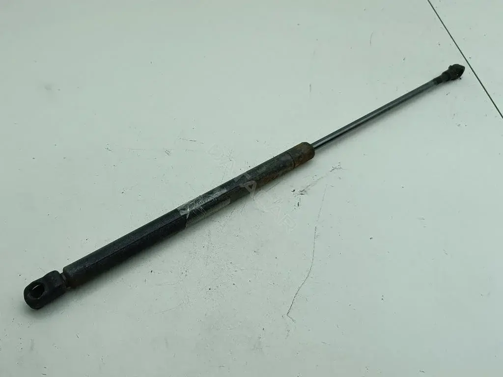 Амортизатор крышки багажника, капота, заднего стекла 1J6827550C