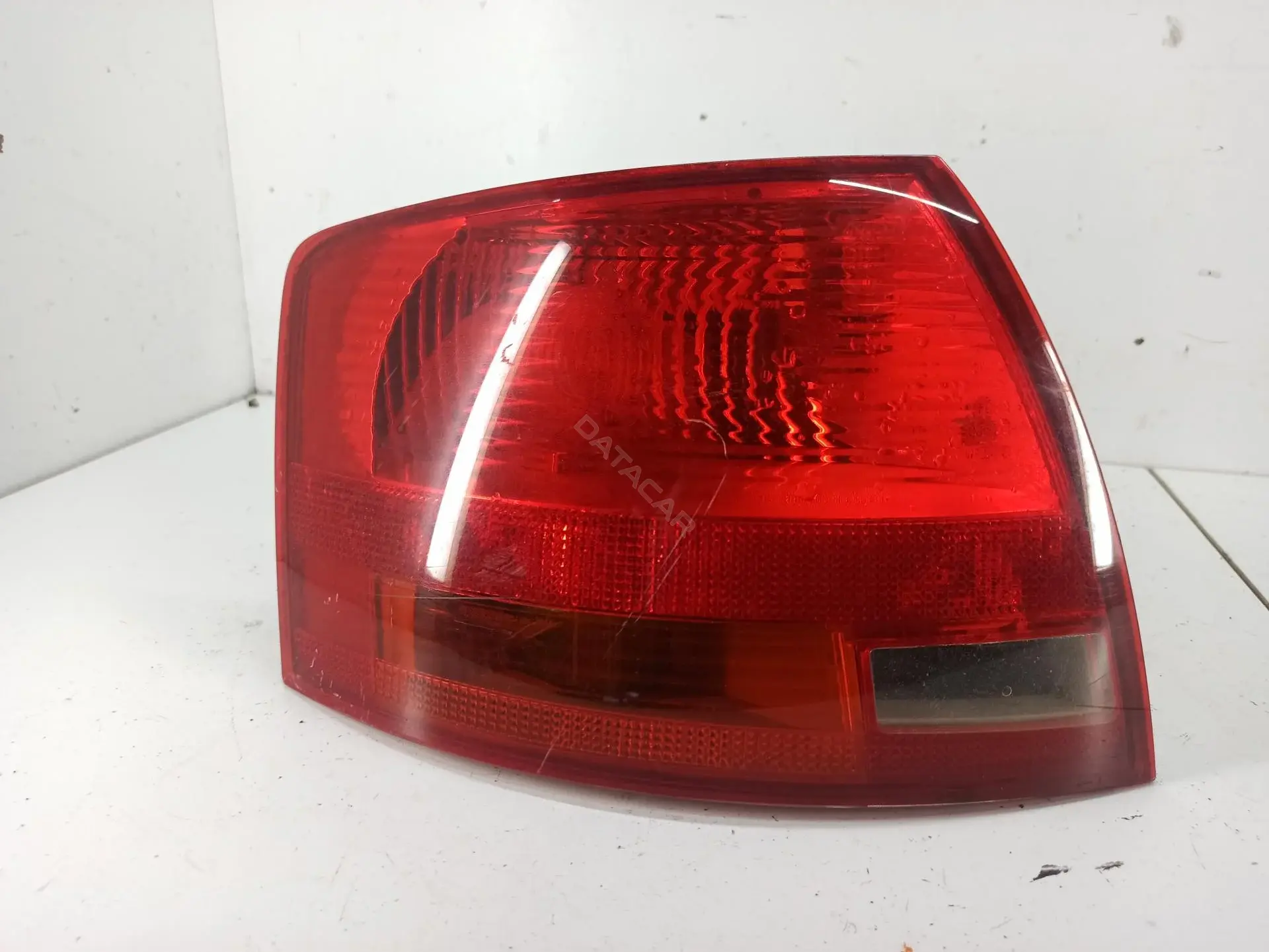 Задние фонари 8E9945095E