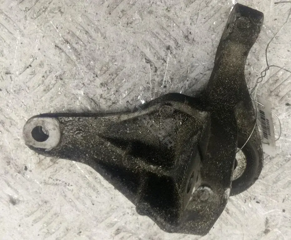 Подушка КПП 3M516P093AE